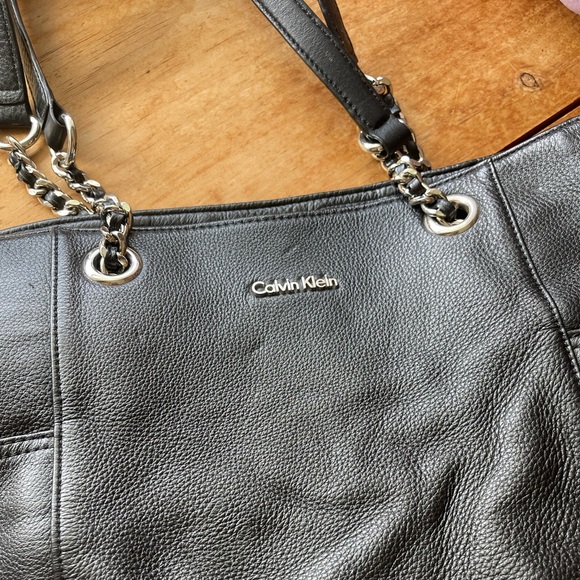 Black shoulder bag - Picture 3 of 4